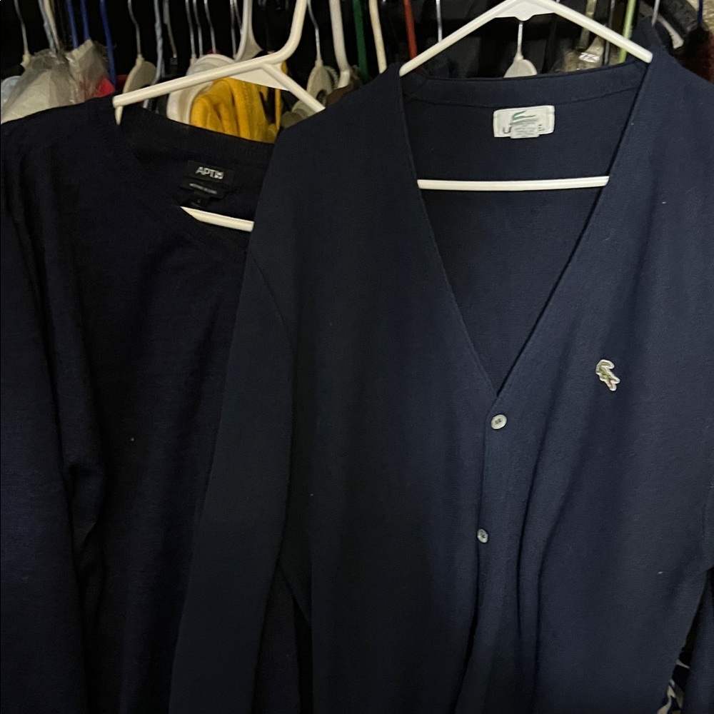 Lactose cardigan navy blue small hole plus Apt 9 deep blue V-neck